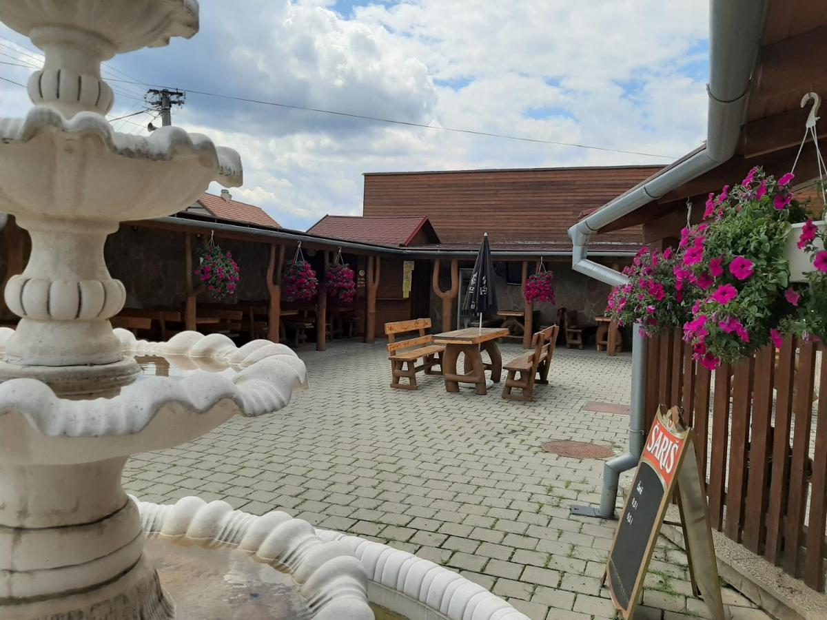 Restaurant And Pension Stenly Spissky Stvrtok Exterior photo